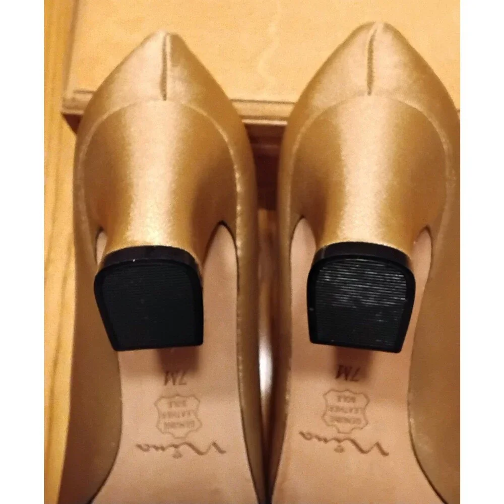 Vintage Women’s Nina Block Heel Dusty Gold Pumps Shoes 6.5 M